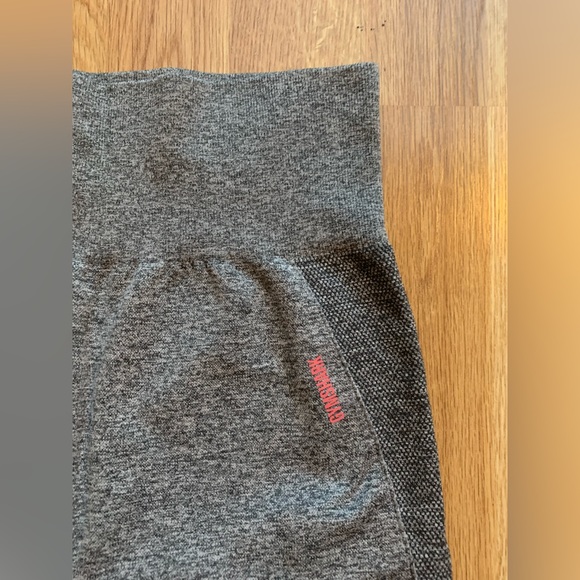 Gymshark Dusky Pink/Gray Flex Sports Bra & Leggings Set - Picture 5 of 9